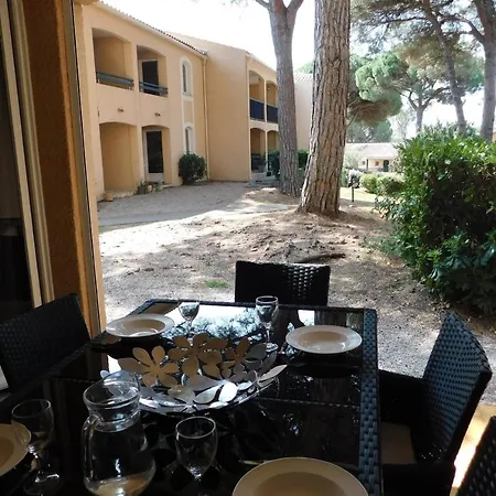 Apartment Charming T2 Domaine De Valescure Air-conditioned Parking Swimming Pool Saint-Raphael (Var)